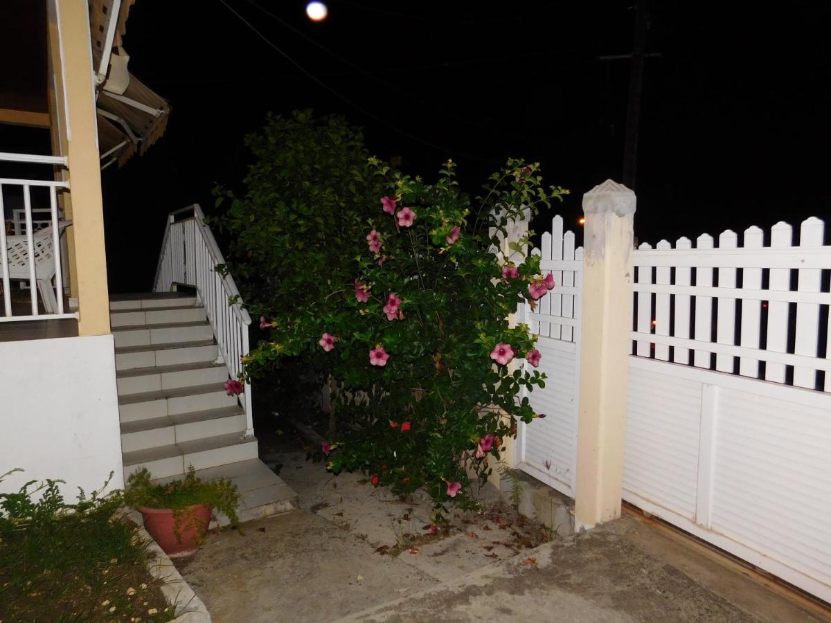 Ixora Apartman Sainte-Anne  Kültér fotó